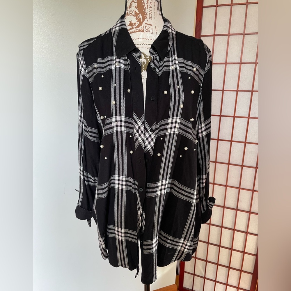 Laundry By Shelli Segal Black and White Plaid Shirt, Size L